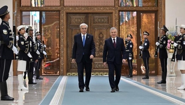 Kazakh, Uzbek presidents to attend military parade in Moscow – media