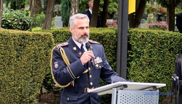 Росія, яка є «третім рейхом» по своїй суті, заслуговує виключно на військову поразку - чеський експерт