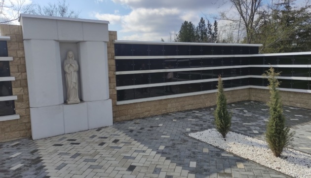 У Миколаєві завершили будівництво колумбарію