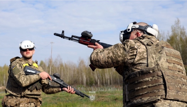 Від «Дронобоїв» до віртуальної реальності: у ДШВ розповіли про нові стандарти підготовки бійців
