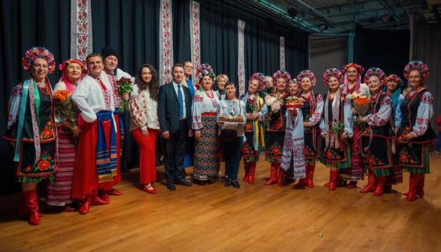 У Женеві діаспорний ансамбль «СвіТанок» відсвяткував триріччя великим концертом