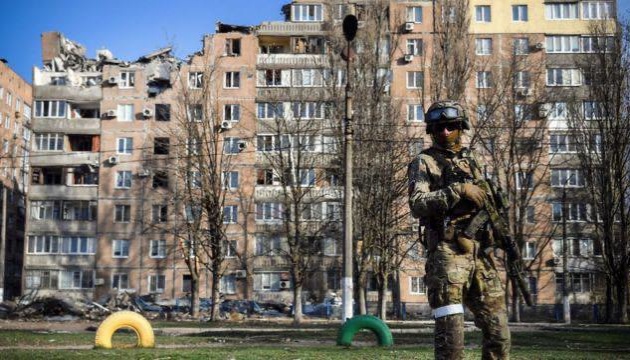 У захопленому Маріуполі окупанти планують відібрати сотні квартир у людей - міськрада