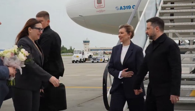 Зеленський з першою леді прибув до Румунії