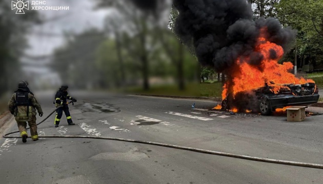 На Херсонщині упродовж дня від обстрілів загинули двоє людей, серед поранених - рятувальники та поліцейські