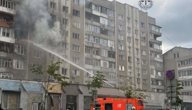 У Франківську кількість постраждалих унаслідок російської атаки зросла до десяти