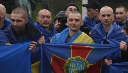 У Тростянець повернувся оборонець Маріуполя Олександр Кириченко