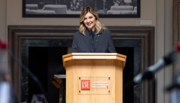 Une formation diplomatique pour premières dames et premiers messieurs organisée à Londres à l’initiative d’Olena Zelenska