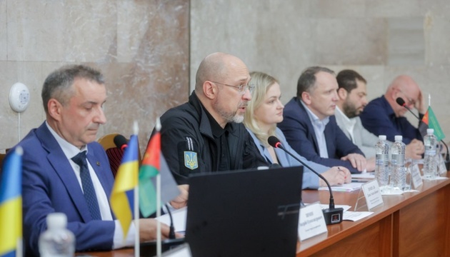Шмигаль обговорив із профспілками шахтарів розблокування рахунків держшахт