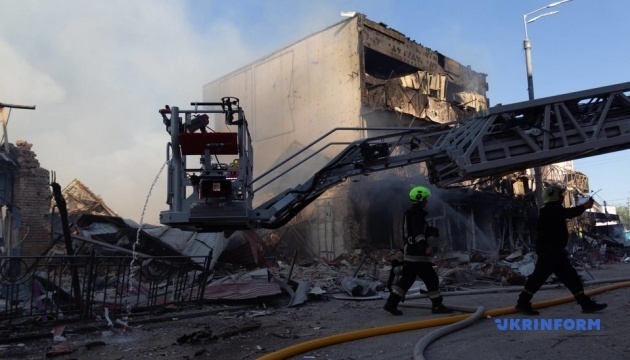 У Києві внаслідок масованої атаки кількість загиблих збільшилась до двох, 56 постраждалих
