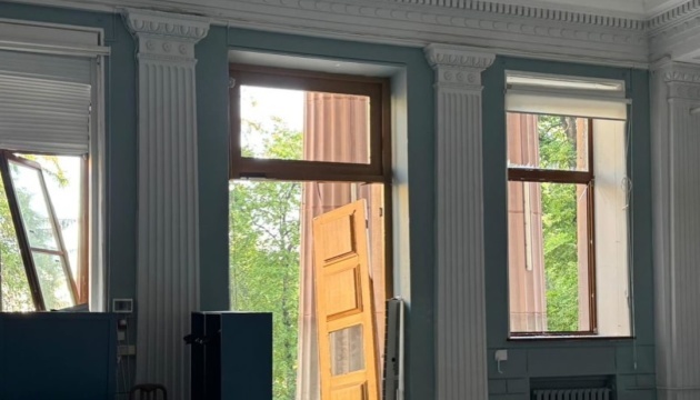 National Art Museum of Ukraine forced to close after Russian attack damage