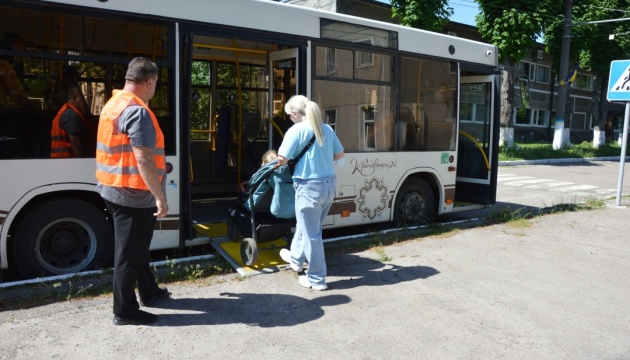 У Кропивницькому перевірили доступність громадського транспорту для маломобільних людей
