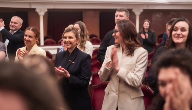 Виставу «Енеїда» від «Театру Ветеранів» відвідали перша леді й урядовці