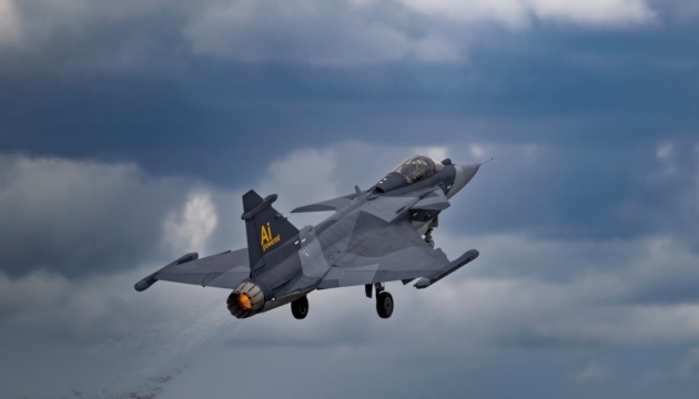 Sweden to send Gripen fighter jets to Ukraine