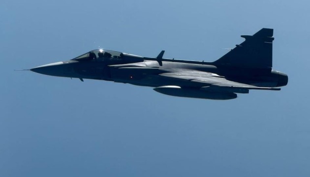 Винищувачі Gripen з ракетами Meteor стануть «довгою рукою» Повітряних сил - Паліса