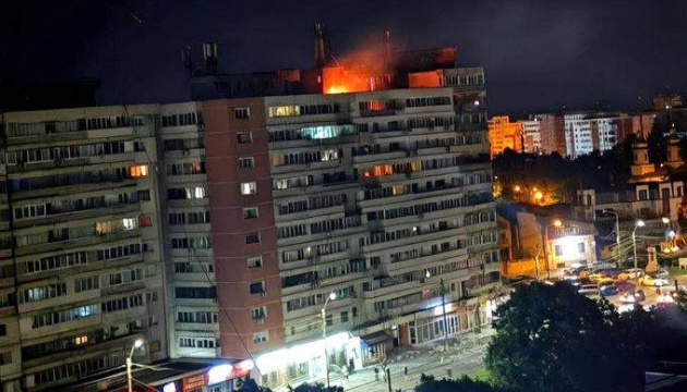 Romanian Defense Ministry confirms drone that hit apartment building belongs to Russia 