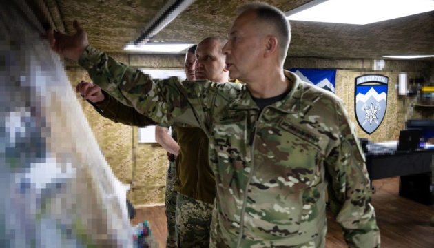 Сирський відвідав бойові бригади на Донеччині: На фронті вже відчуваються нові підходи до Middle Strike