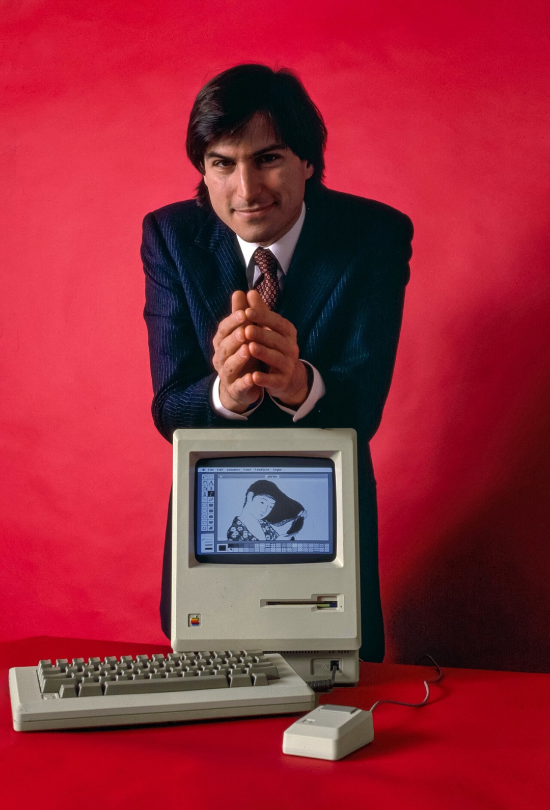 Стів Джобс і комп'ютер Macintosh, січень 1984 року,