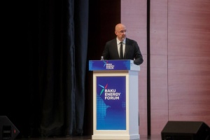 Шмигаль у Баку розповів про досвід України з протидії енергетичному терору 