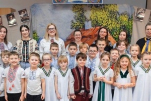 Школа ім. Тараса Шевченка в Будапешті оголосила набір учнів до двомовних класів