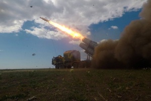 Новошахтинський НПЗ був уражений ракетою «Нептун» - ВМС