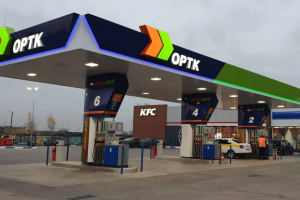 У Москві та Петербурзі ввели обмеження на продаж бензину
