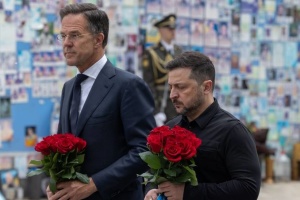 Zelensky, Rutte honor fallen Ukrainian warriors in Kyiv