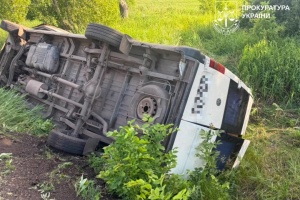 На Харківщині перевернувся автобус зі школярами, є травмовані