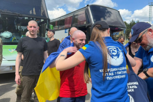 СБУ показала ексклюзивні кадри з обміну полонених