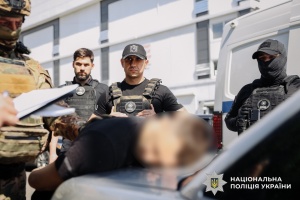 У Кропивницькому затримали банду, яка влаштовувала втечі у СЗЧ і вивозила мобілізованих з навчальних центрів