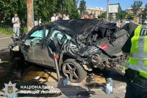 У Києві автомобіль вилетів з дороги на пішоходів - четверо загиблих, троє травмованих