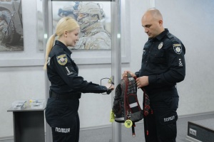 Німецькі партнери передали 185 комплектів металодетекторів для Служби освітньої безпеки України