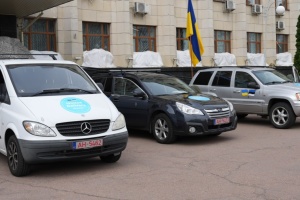 Житомирська ОВА та естонські партнери передали Силам оборони 14 автомобілів