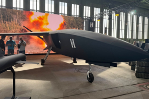 На безпековому форумі у Берліні показали безпілотний винищувач CA-1 Europa