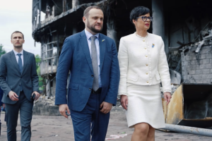 EU Commissioner Kos visits site of Russian strike in Lukianivka