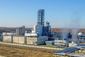Працівники Карпатнафтохіму повернулися до роботи після виплати заборгованої зарплати - мер Калуша