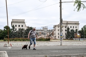 Прифронтовий Херсон, відновлене обличчя та «Коргія»