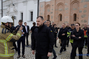 «Рятували ікони ХVII-ХVIII століть»: у МВС розповіли про перші хвилини після удару по Київській Лаврі