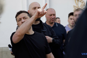 Zelensky: Two drones deliberately target part of Kyiv where Lavra and Mystetskyi Arsenal located