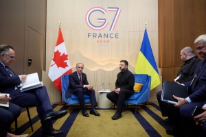 ゼレンシキー宇大統領、メルツ独首相やカーニー加首相と会談