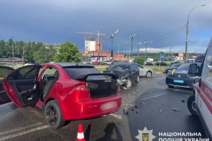 В Ірпені зіткнулися автівки, постраждали троє дітей