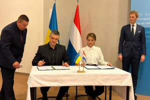 Нідерланди виділять €250 мільйонів на дрони для України