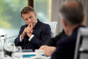 Макрон заявив про «глибоку зміну підходу» США до підтримки України після саміту G7