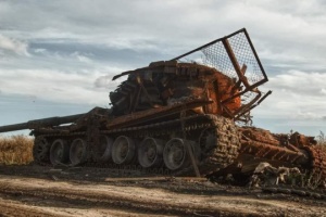 Ucrania abre el acceso a tecnologías militares rusas a sus socios a través de la plataforma TrophyLab