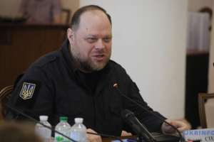Stefanchuk anuncia la ucranización de la legislación