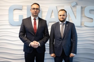 Kuleba i polski minister infrastruktury rozmawiali o wspólnych projektach międzypaństwowych i wyzwaniach bezpieczeństwa

