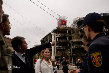 NATO secretary general visits sites of Russian strikes in Kyiv