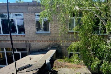 На Дніпропетровщині за день через російські атаки пошкоджені два підприємства і дитсадок