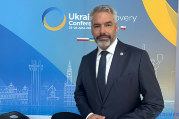 Europejski Bank Inwestycyjny przeznaczy prawie 500 milionów euro na odbudowę i wsparcie biznesu na Ukrainie