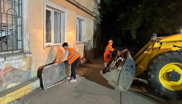 Кількість постраждалих від атаки дронів в Одесі зросла до п'яти, пошкоджені інфраструктура та будинки 