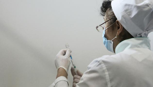 MoH to investigate why some primary care centers are not ordering vaccines
